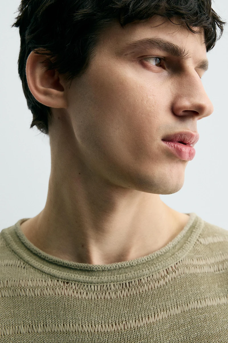 PULL EN JACQUARD À RAYURES
