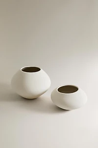 OVAL CERAMIC VASE