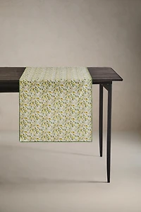 RESIN-COATED LEMON TABLE RUNNER