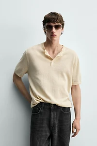 T-SHIRT EN MAILLE COL BOUTONNÉ COTON ET LIN