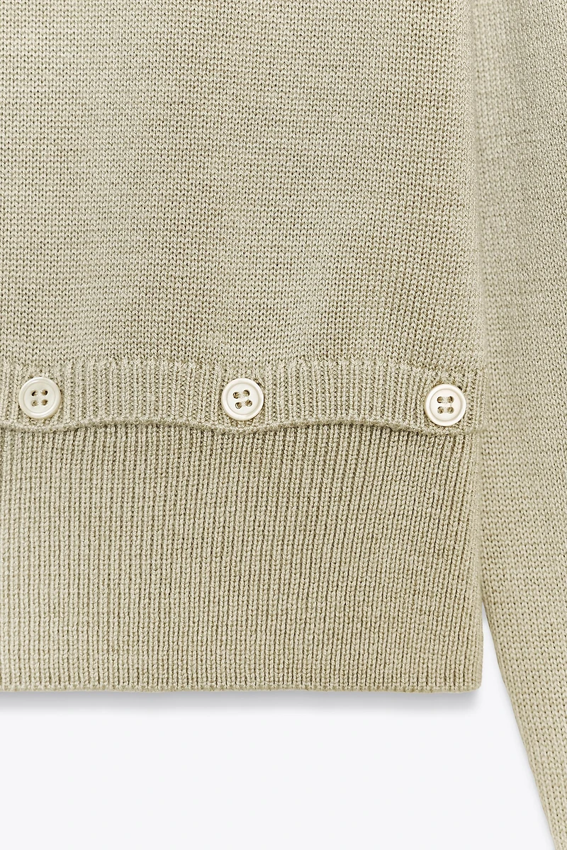 BUTTON KNIT DETACHABLE SWEATER