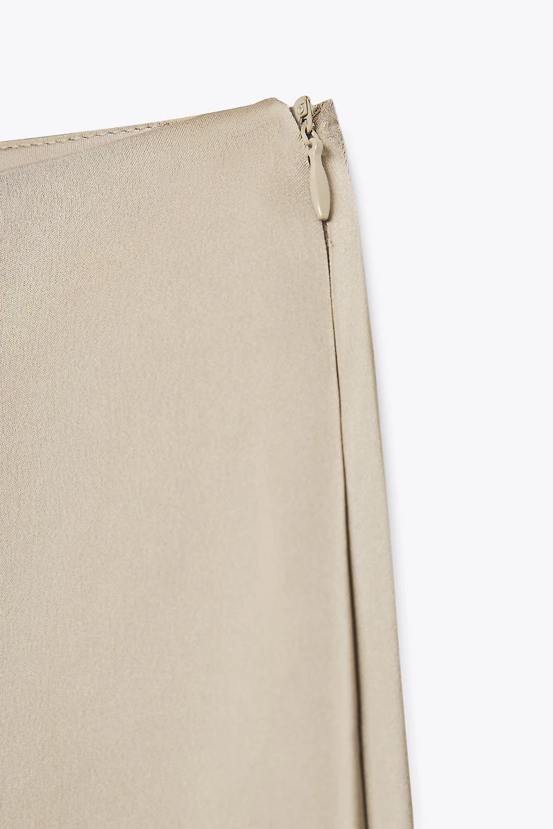 PANTALON SATINÉ TAILLE HAUTE