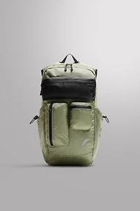 MULTI-POCKET SPORTS BACKPACK