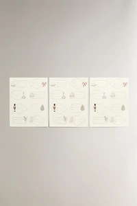 ADHESIVE CHRISTMAS GIFT LABELS