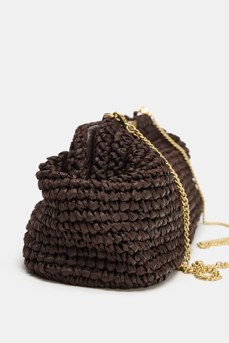 WOVEN CLUTCH