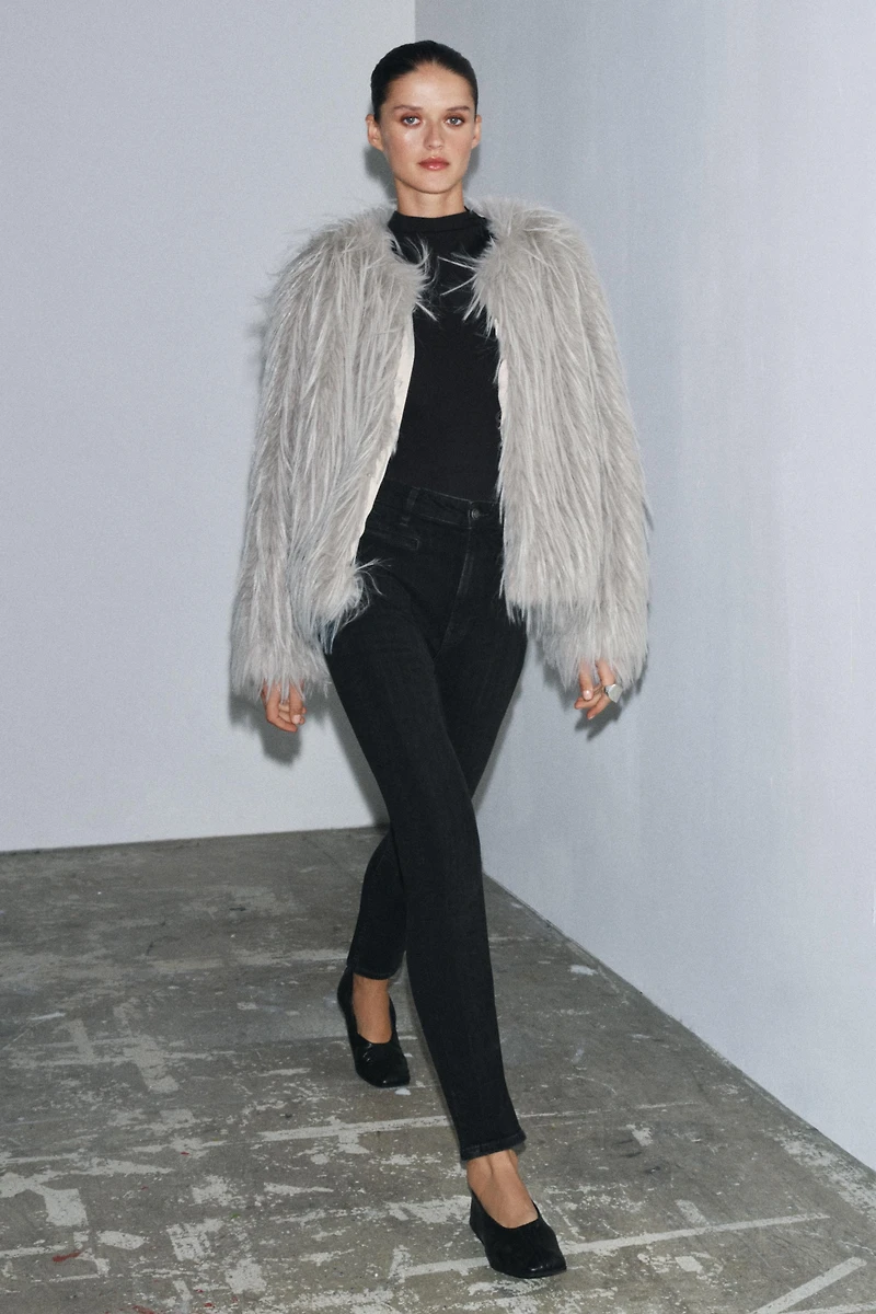 RUCHED BODYSUIT