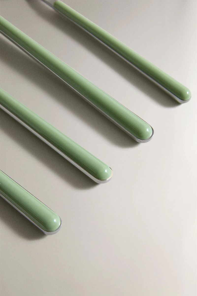 GREEN HANDLE CUTLERY SET (SET OF 4)