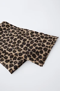 SOFT TOUCH ANIMAL PRINT SCARF