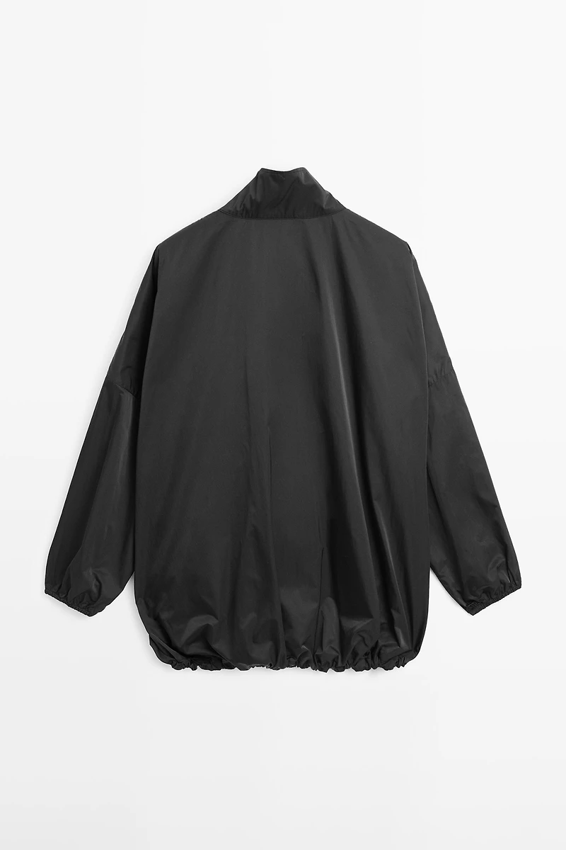 Bomber jacket with pocket details
