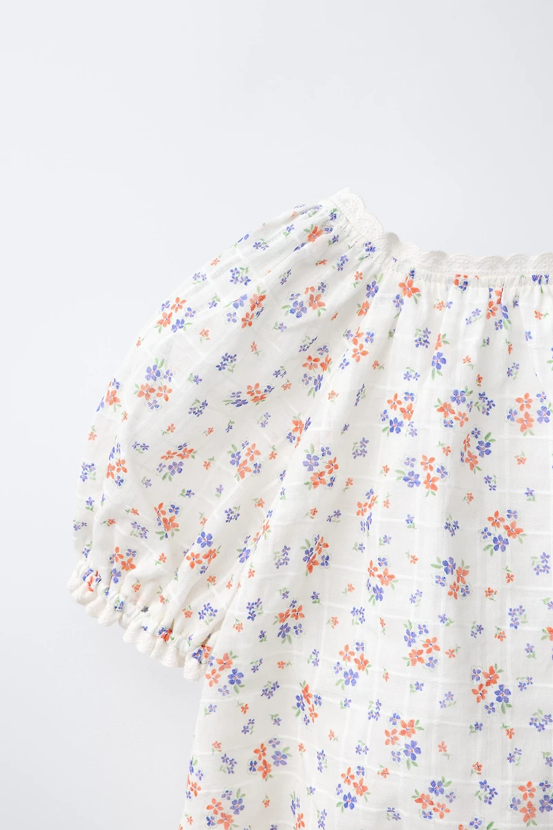 LACE TRIM FLORAL BLOUSE