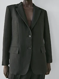 Linen blazer with pockets