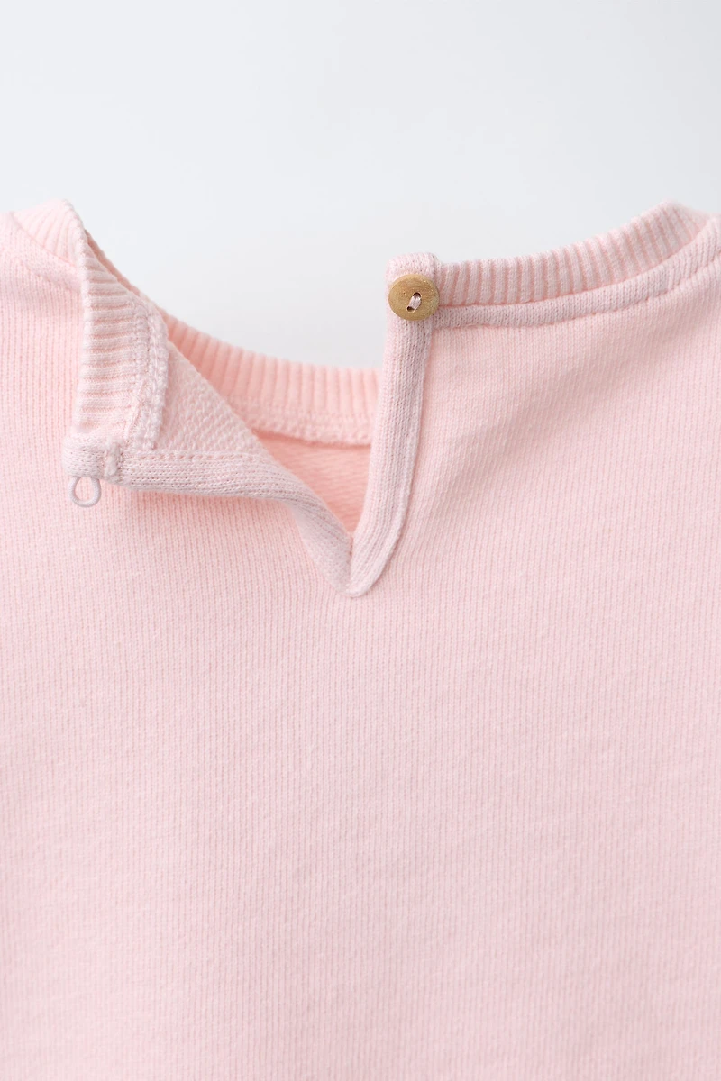 EMBROIDERED CUPCAKE SWEATSHIRT
