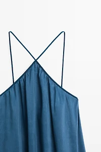 Robe longue fluide à bretelles croisées