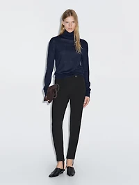 100% cotton trousers with elasticated hems