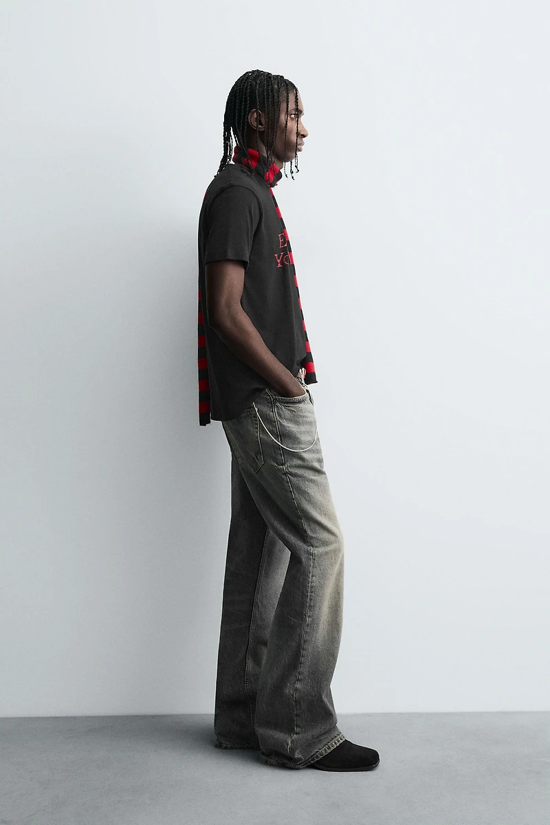 T-SHIRT À INSCRIPTION IMPRIMÉE