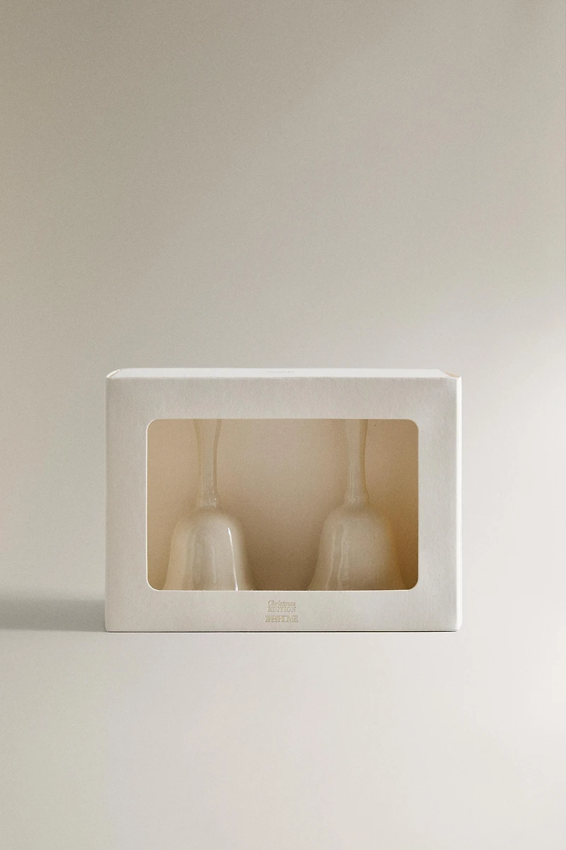 CHRISTMAS BELL SALT AND PEPPER SHAKER SET