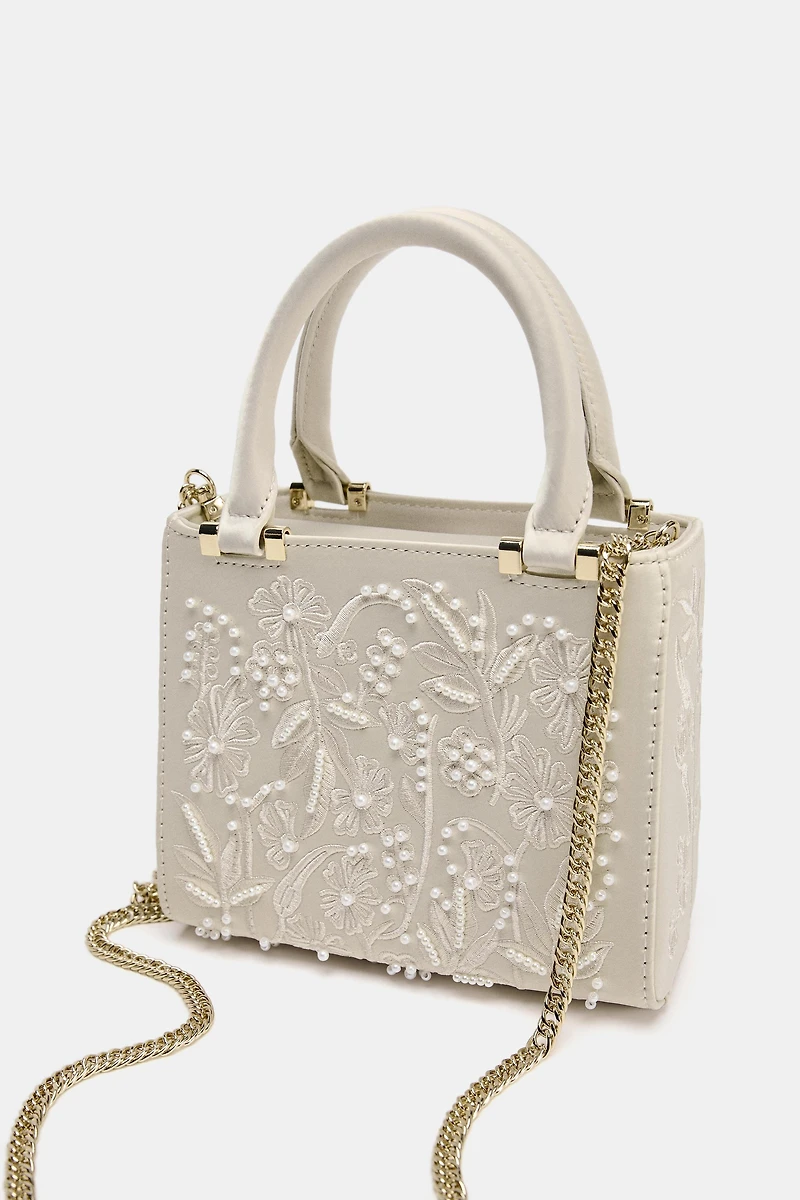 SATIN EFFECT PEARL BAG