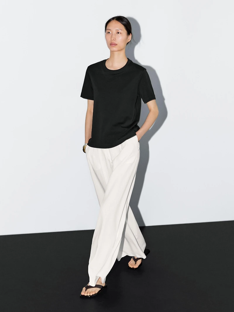 100% cotton short-sleeve T-shirt