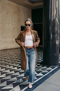 MANTEAU VESTE LONGUE EFFET DAIM FERMOIR