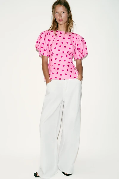 POLKA DOT PUFF SLEEVE TOP