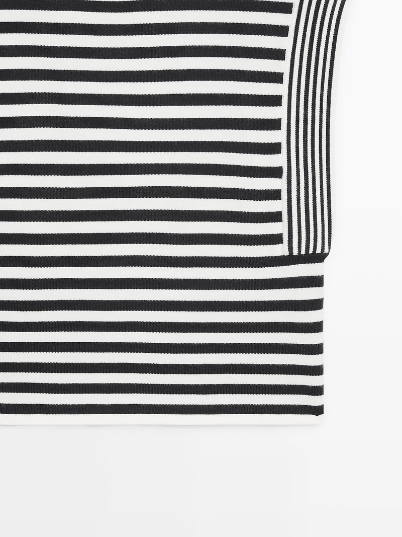 Veste sans manches à rayures et col rond