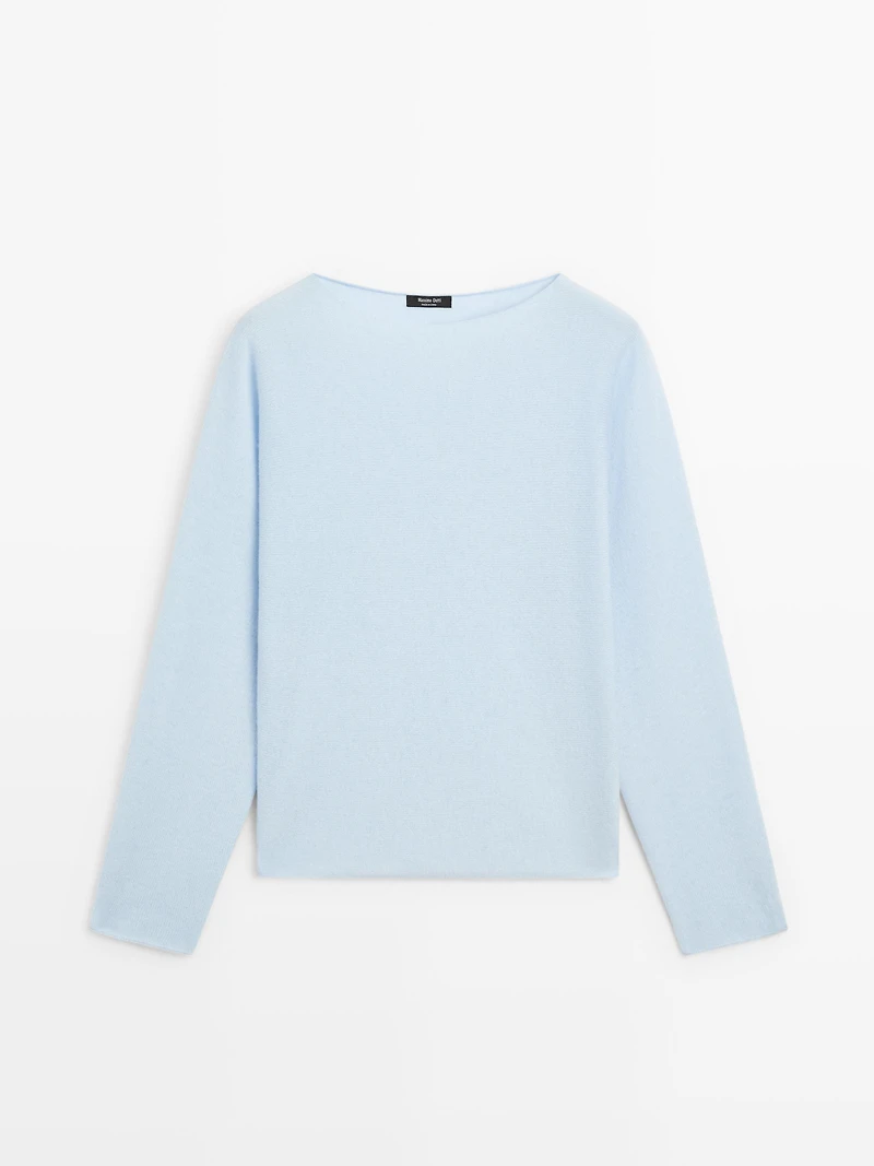 Pull en maille à col bateau
