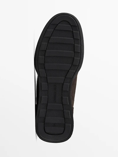 Tennis croûte de cuir semelle contrastante