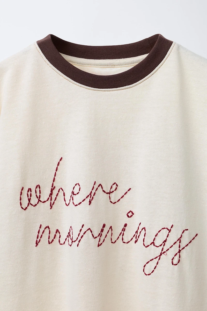 EMBROIDERED CONTRAST RIBBED T-SHIRT