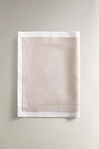 DOUBLE-LAYER LINEN TABLE RUNNER