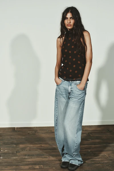 GEORGETTE HALTER TOP WITH DOTS