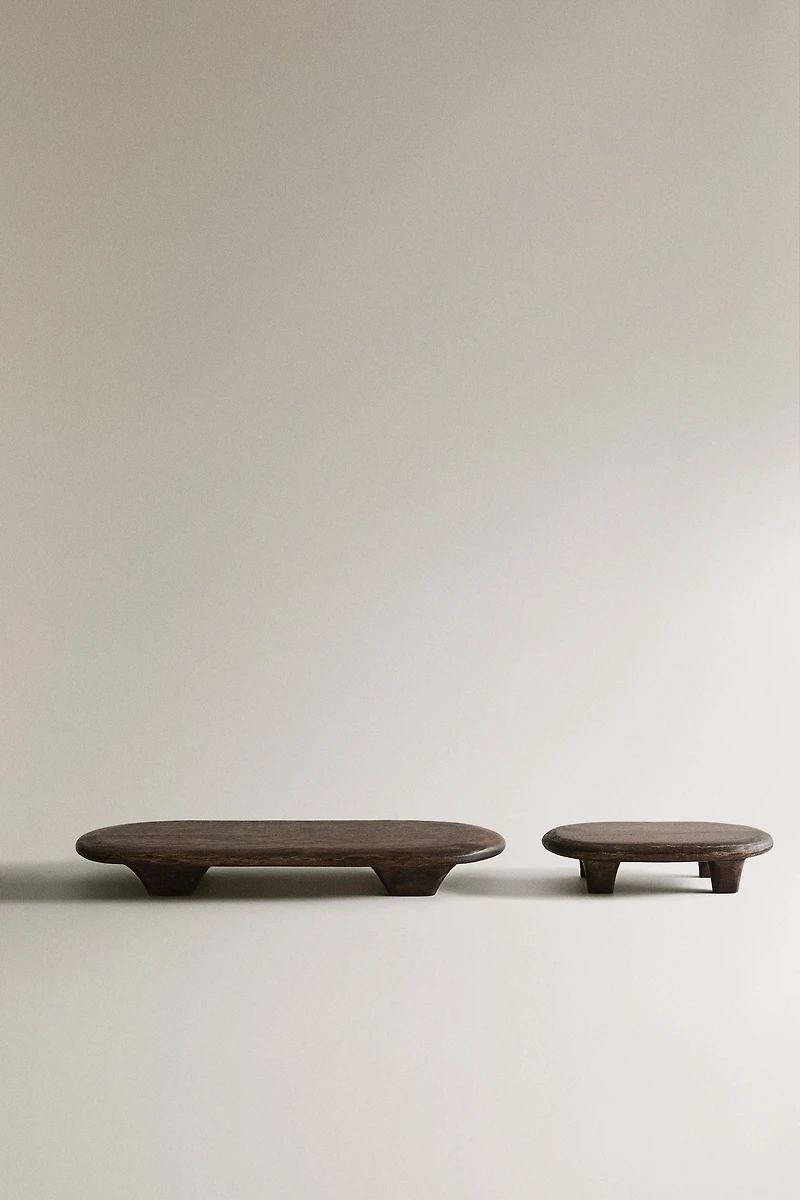 OVAL WOODEN CUTTING BOARD