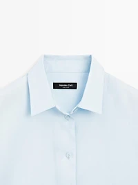 Flowing shirt with collar