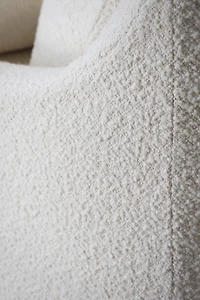 ARMCHAIR 01
