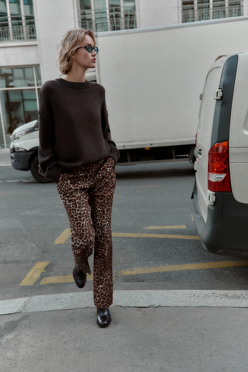 ANIMAL PRINT FLARE PANTS