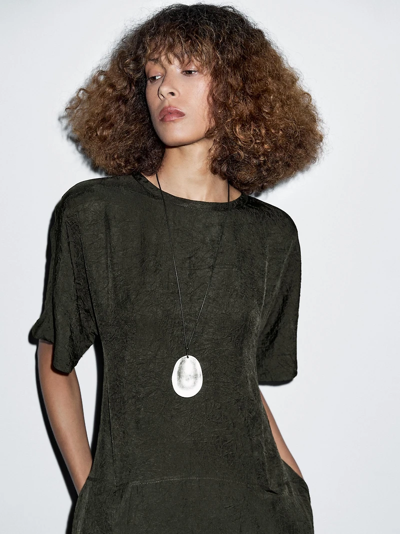Long satin dress with short sleeves