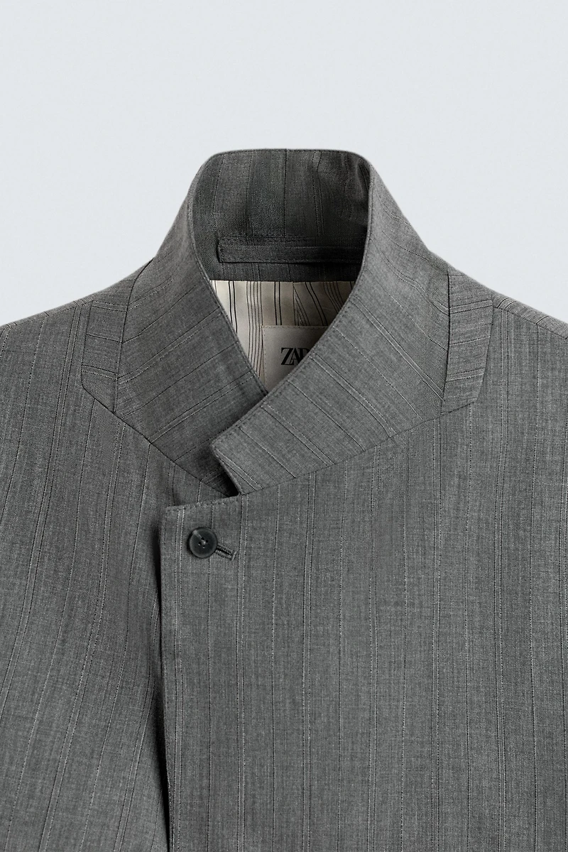 STRIPED TEXTURED SUIT JACKET