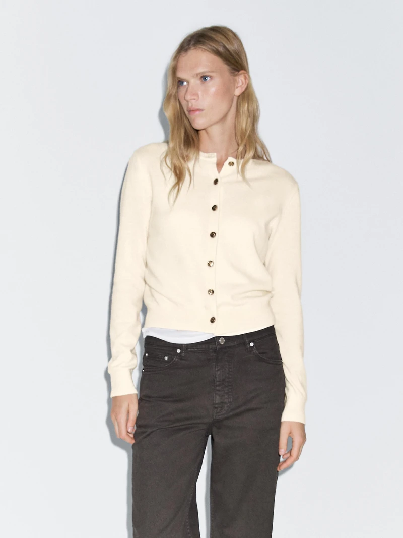 Wool knit cardigan with gold buttons