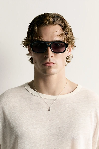 RECTANGULAR SUNGLASSES