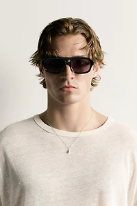 RECTANGULAR SUNGLASSES