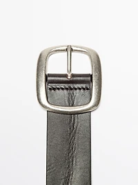 Nappa leather belt with rounded buckle