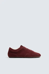 CHAUSSURES EN CUIR À SEMELLE ULTRAFINE