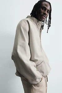 ZIPPERED POUCH POCKET SWEATSHIRT