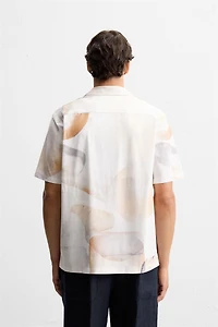 CHEMISE ÉLASTIQUE À IMPRIMÉ ABSTRAIT