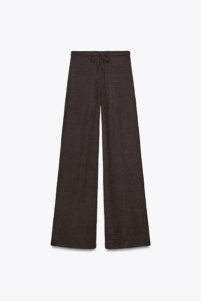 TEXTURED STRAIGHT LEG PANTS