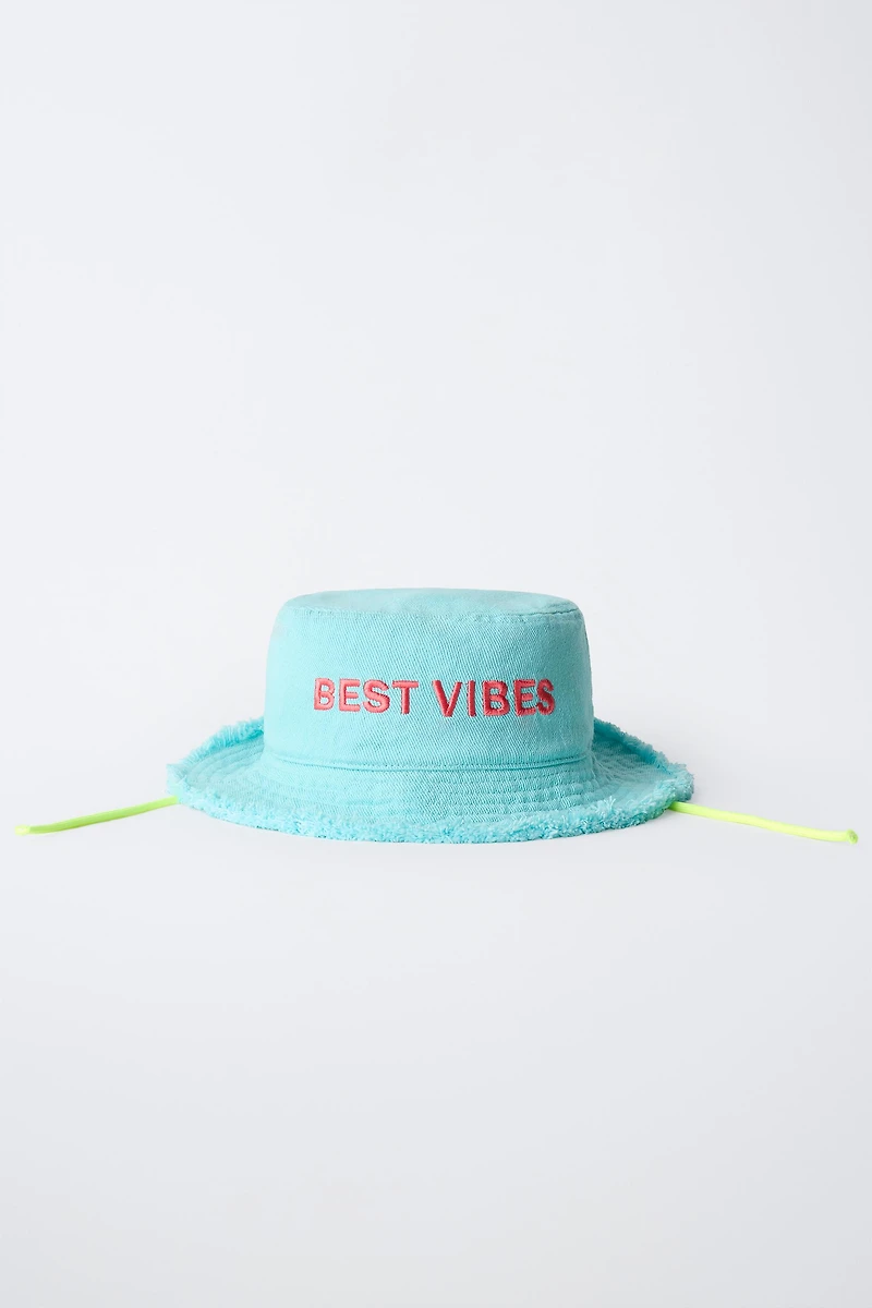 EMBROIDERED TEXT BUCKET HAT
