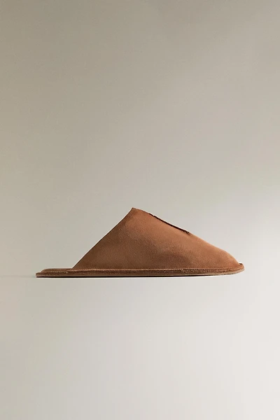 LEATHER MULE SLIPPERS