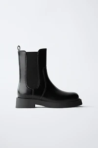 CHELSEA ANKLE BOOTS