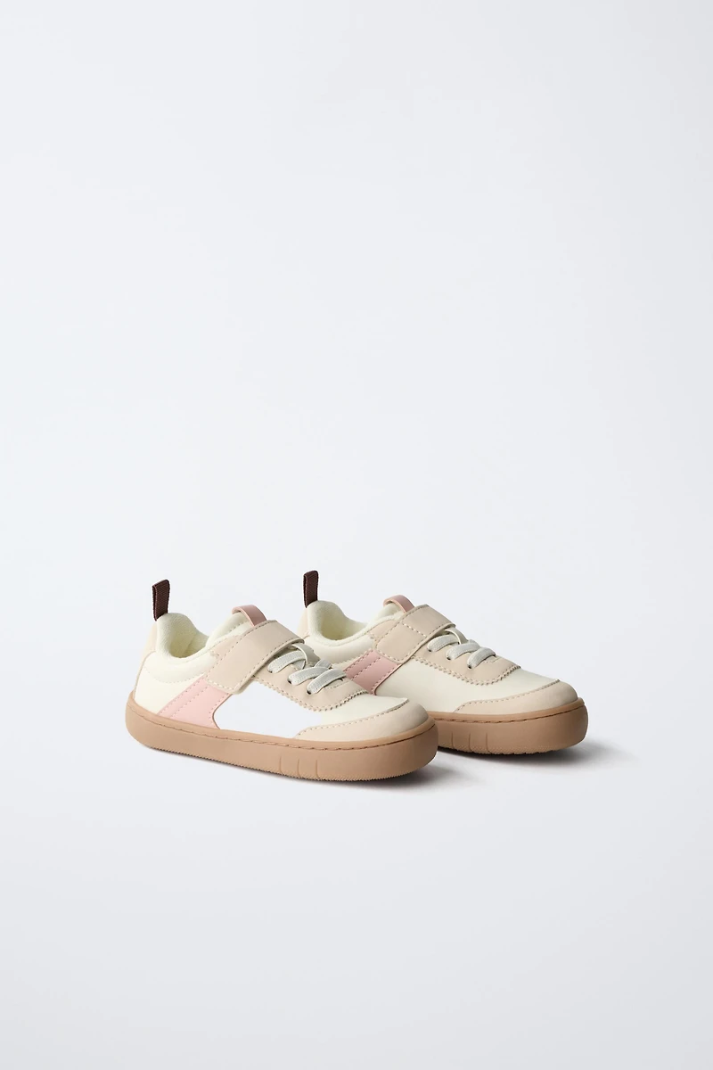 BAREFOOT SNEAKERS