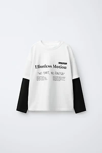 DOUBLE SLEEVE TEXT T-SHIRT