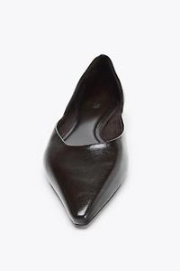 POINTED TOE FLATS